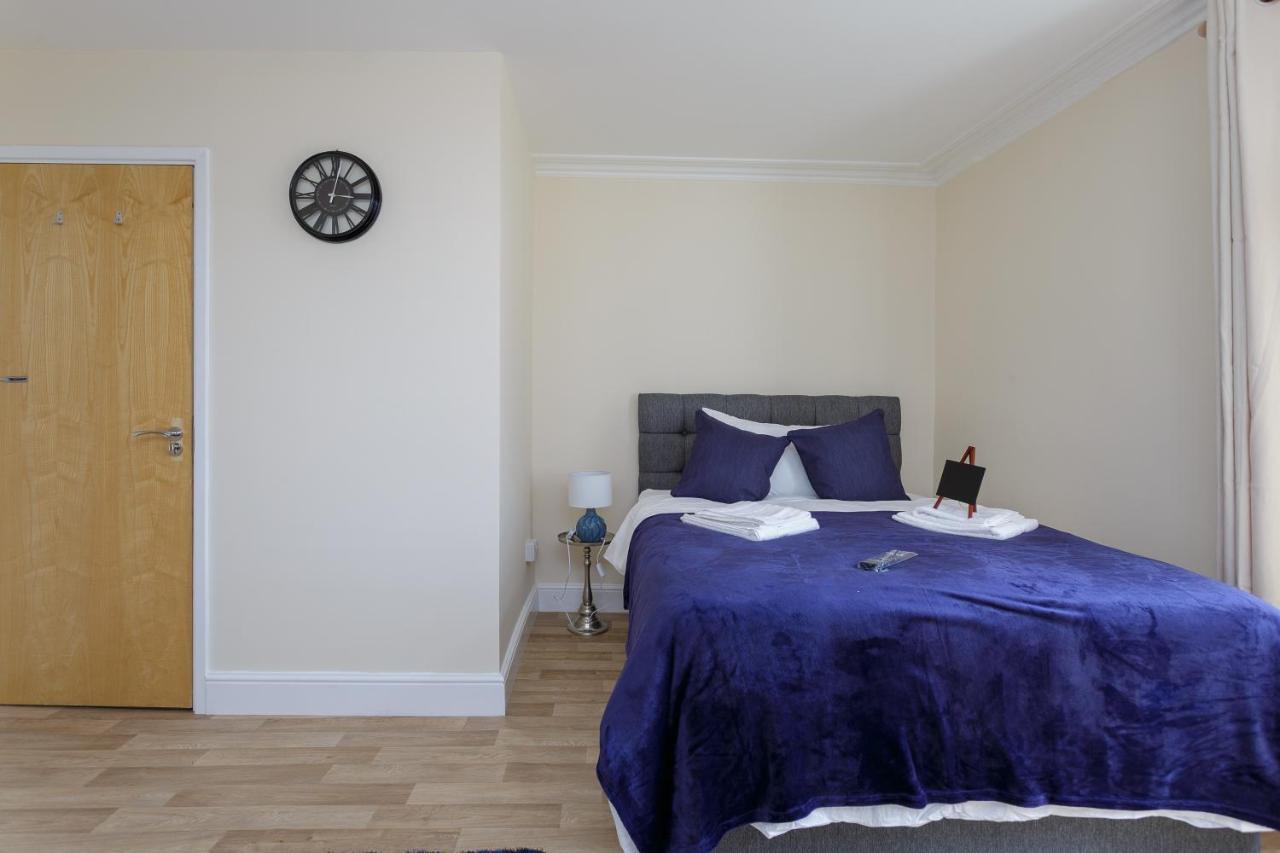 St Mary'S - Modern Central Huge Studio Apartments Southampton Room photo